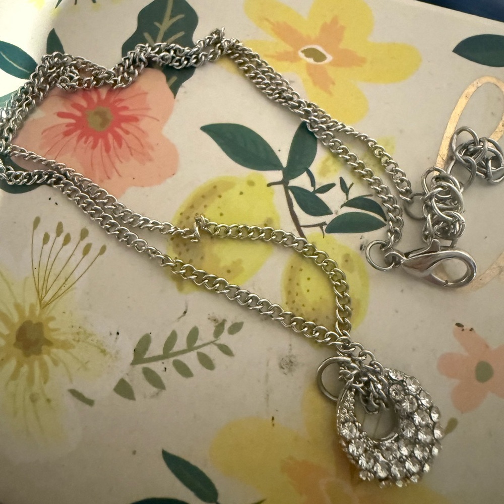 Source Unknown Silver Necklace with Crystal Pendant